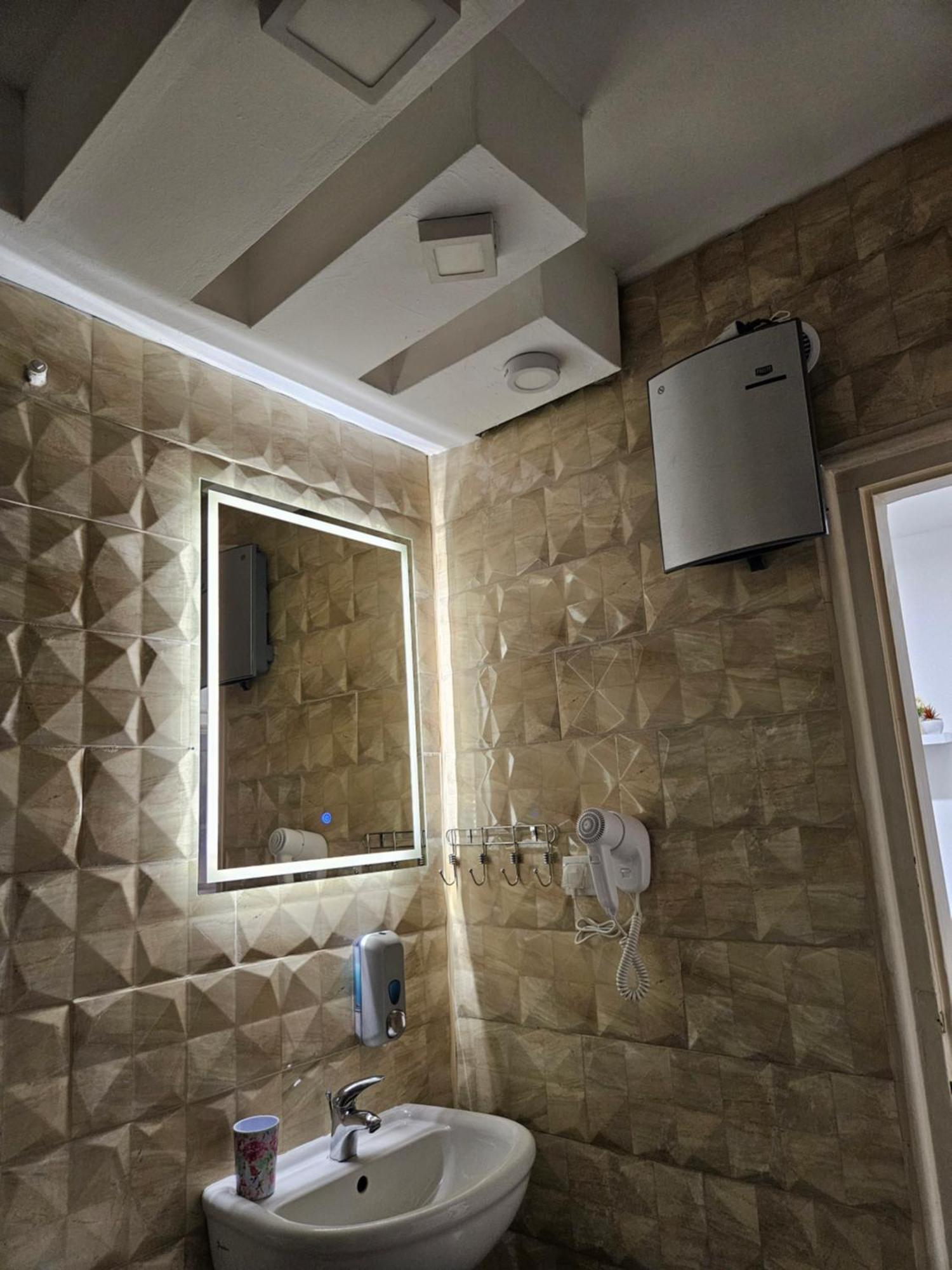 Matea Apartman Belgrad Exteriör bild
